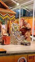 Shri Shiva Pujana by HH Swamiji; Picture courtesy Shri Jaikishan Kandlur